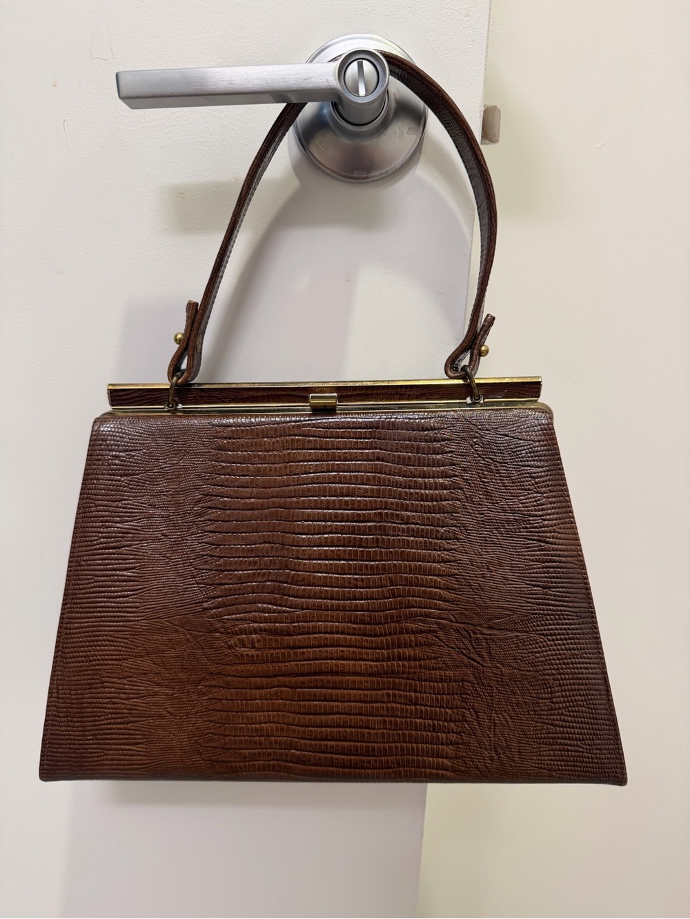 Vintage Triangle by New York Handbag
